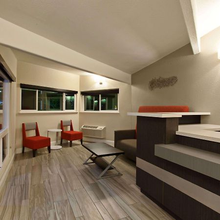 Days Inn By Wyndham Chowchilla Gateway To Yosemite Exteriör bild